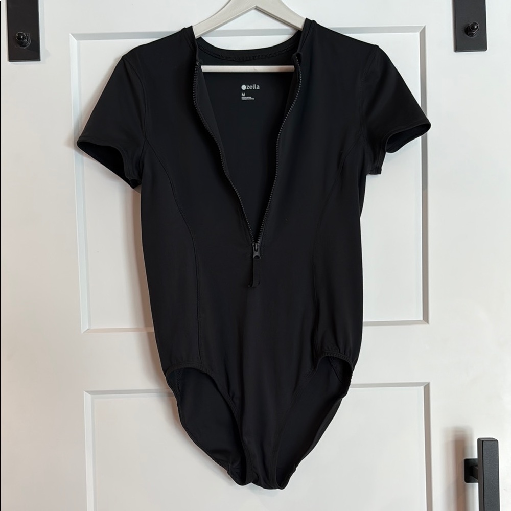Zella Black Short Sleeve Bodysuit